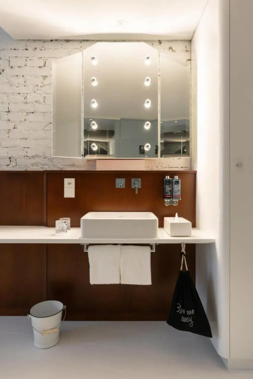 Ruby Mimi Hotel Zurich by IHG