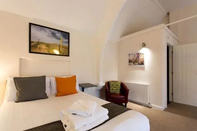 Charter House School Serviced Apartments