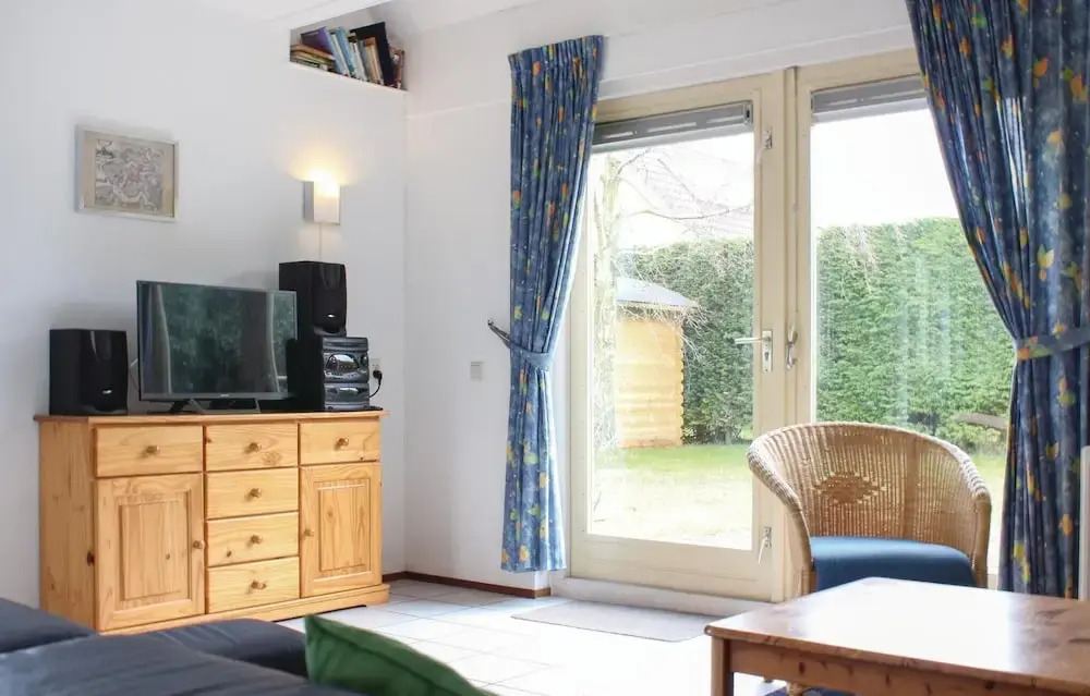 3 Bedroom Cozy Home In Wemeldinge