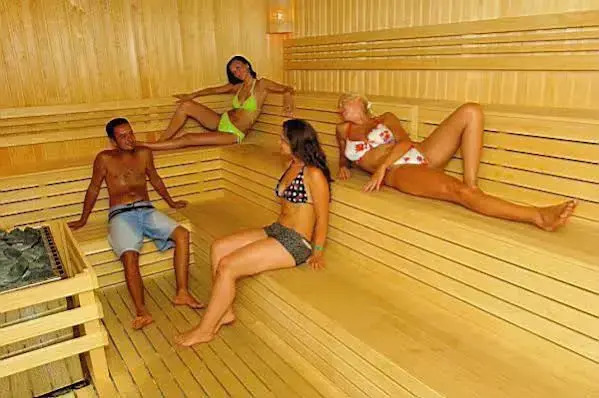 Green Beach Resort