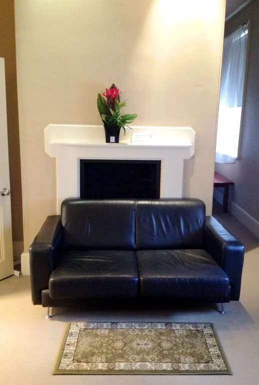 Customs House Hotel