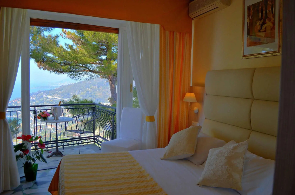 La Riserva di Castel dAppio- Charme & Relax