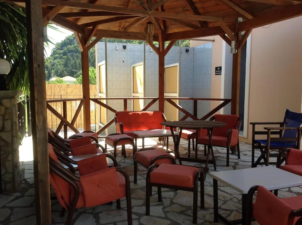 Hotel Nostos