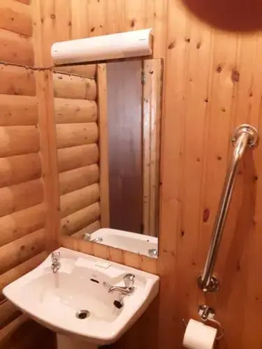 The Pinetree Lodge