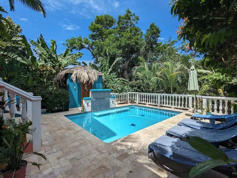 Seaside Inn Roatan