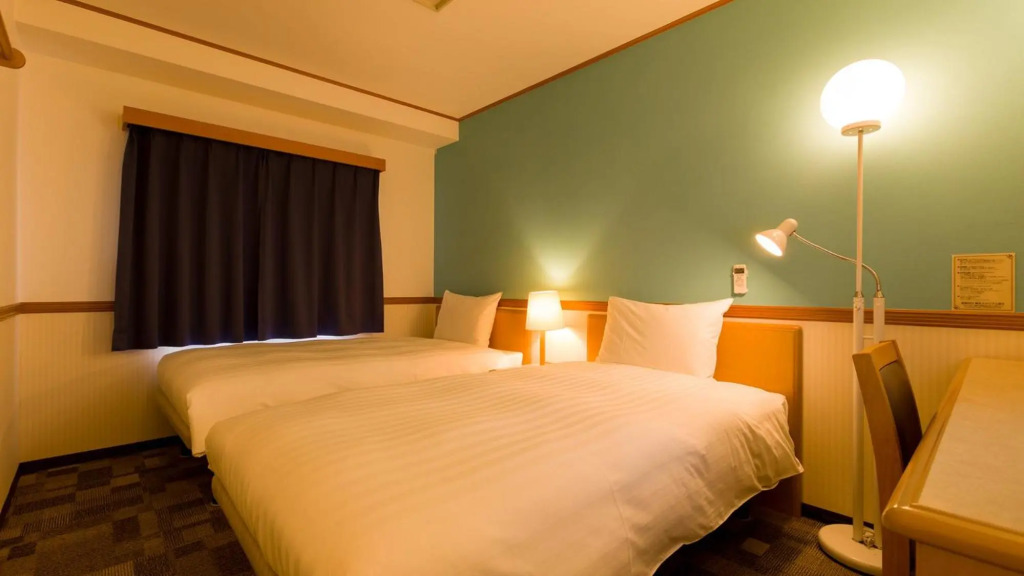 Toyoko Inn Yokohama Stadium Mae No 2