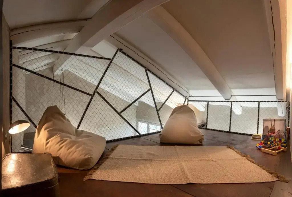 ROSTAGNI1834: VILLA WITH 2 APTS AND POOL IN THE BAROLO REGION