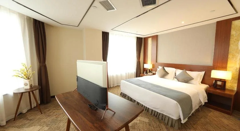 Zhihuitang Fengze Hotel