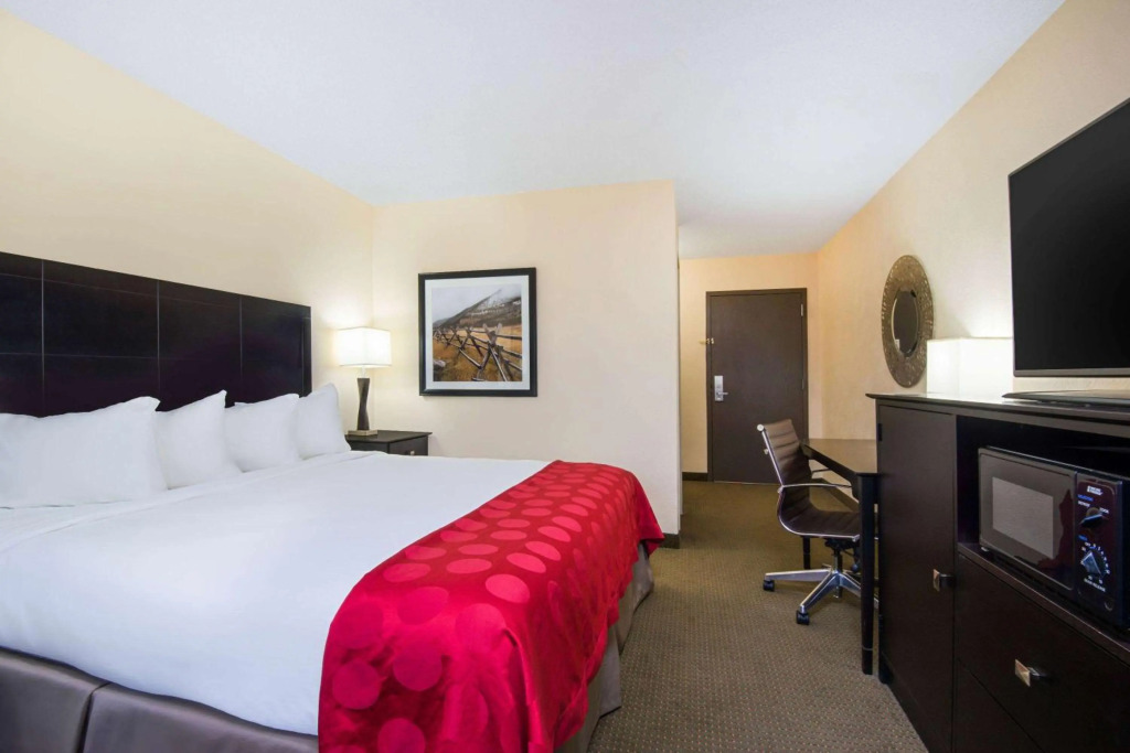Ramada Plaza & Conference Center by Wyndham Gillette