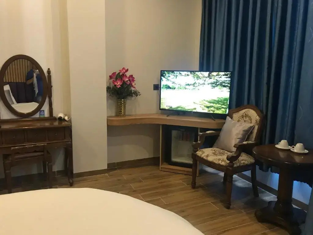 Grand Beach Hotel