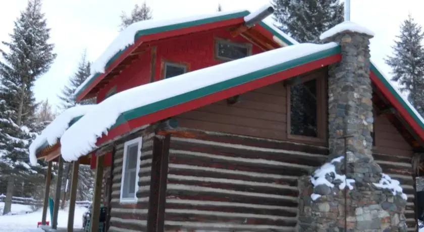 Creekside Cabin