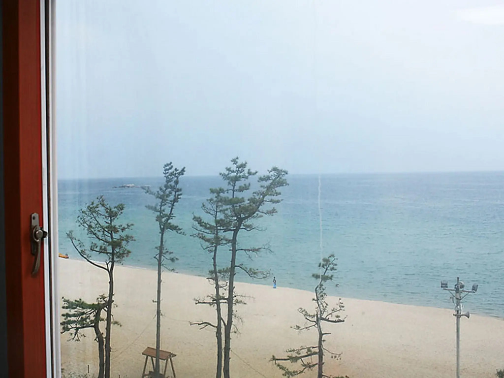 Gyeongpo Soo Hotel