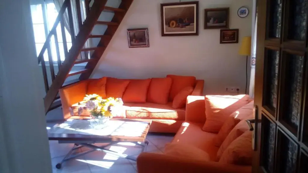Anna's Apartment and Studio