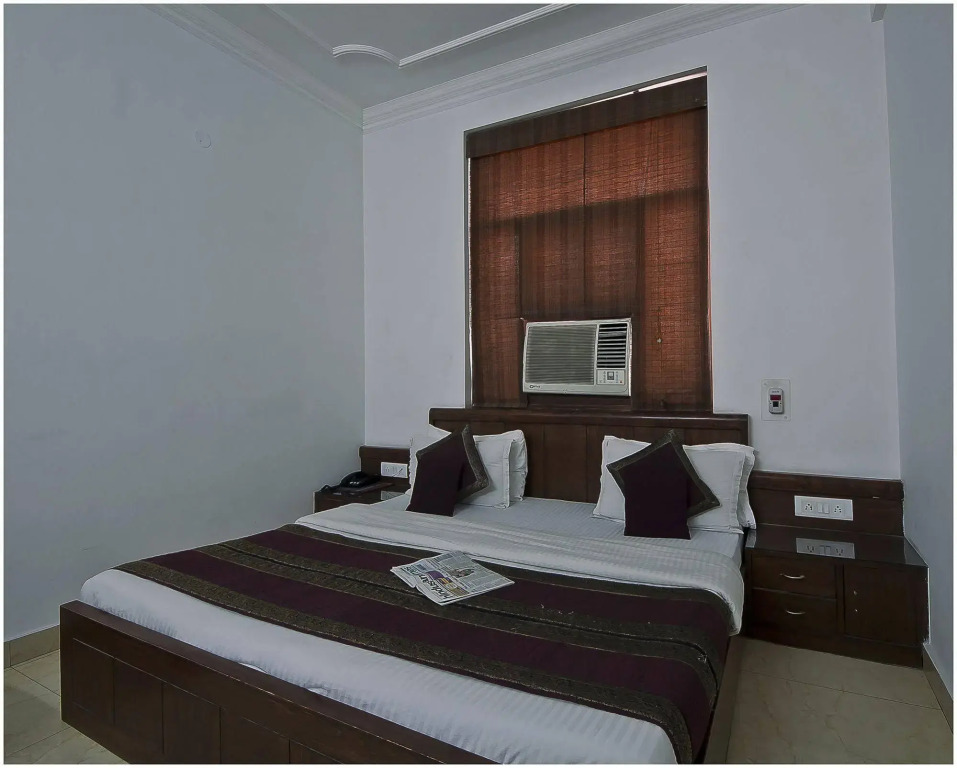 Hotel Baba Deluxe near New Delhi Railway Station and City Center -By RCG Hotels
