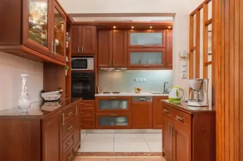 Fully Equipment House With Sea View Adamas Bay