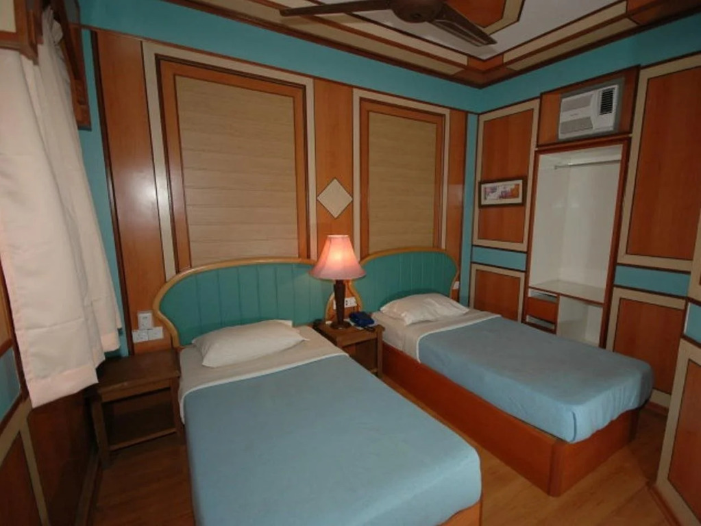 Shari-La Perhentian Island Resort - Bluestar