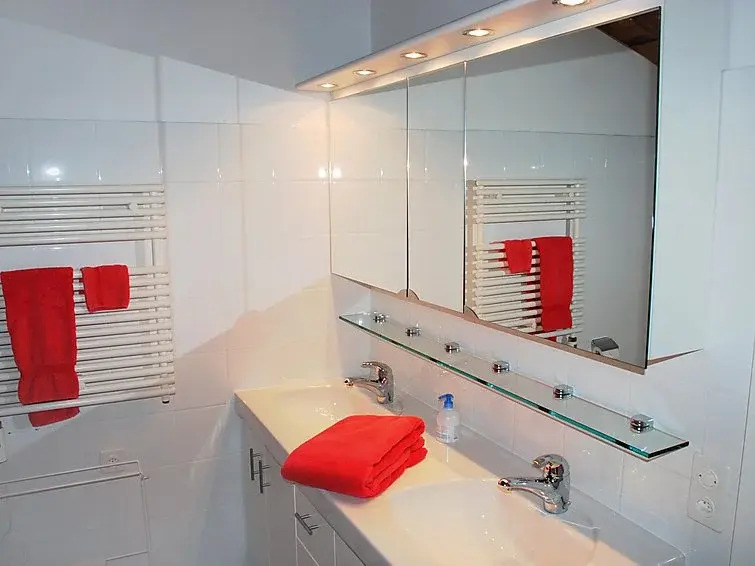 Apartment Cantagallo by Interhome