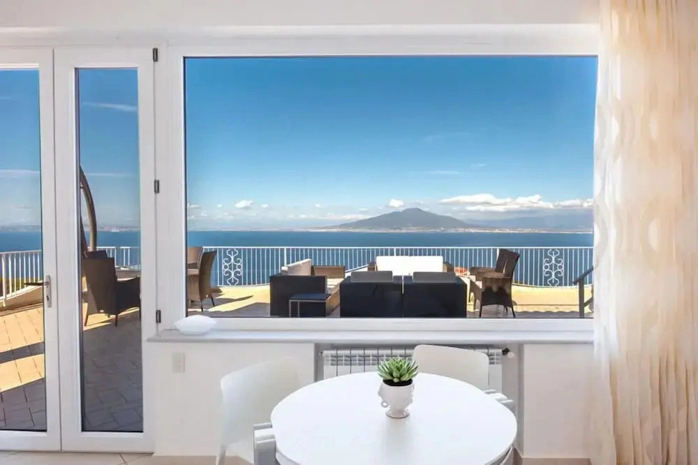 Villa With Panoramic Vesuvius And Sorrento Views With Private Pool