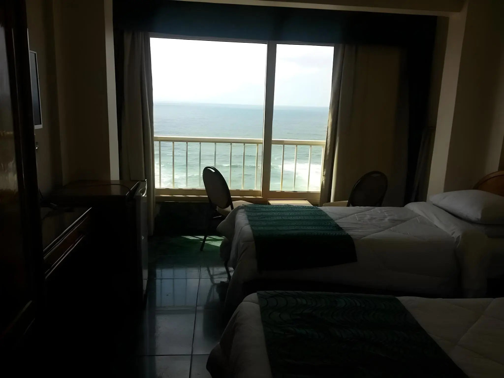 Cleopatra Family Residents مصريين فقط EGYPTIANS ONLY