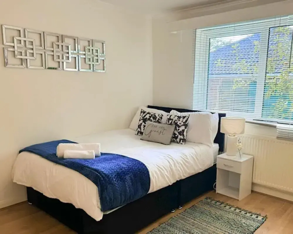 Bungalow - Sleeps 6 - Garden - Wheelchair Access