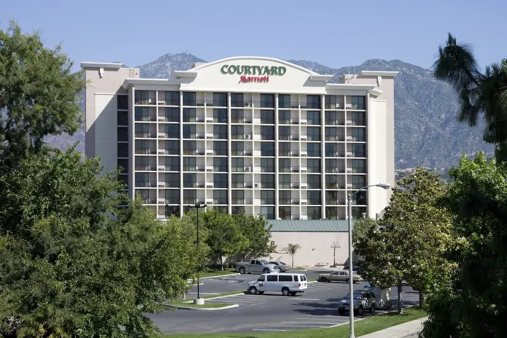 Courtyard Los Angeles Pasadena Monrovia