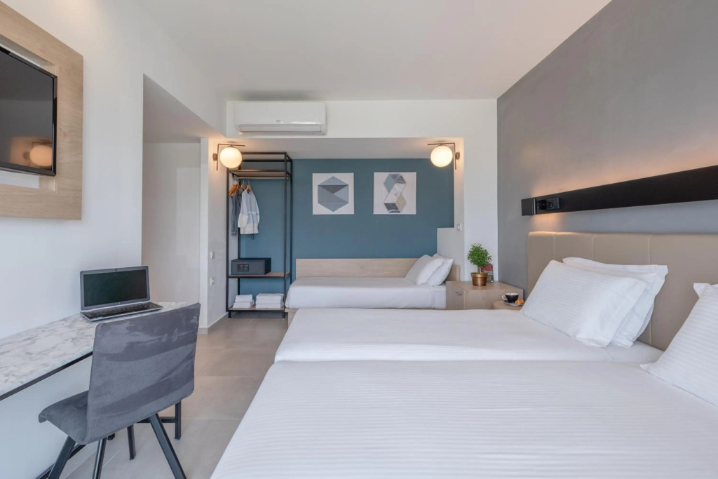 Hotel Avra by Smile hotels