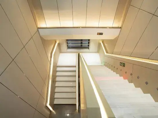 Shui Linglong Movie Hotel (Taiyuan R & F City)