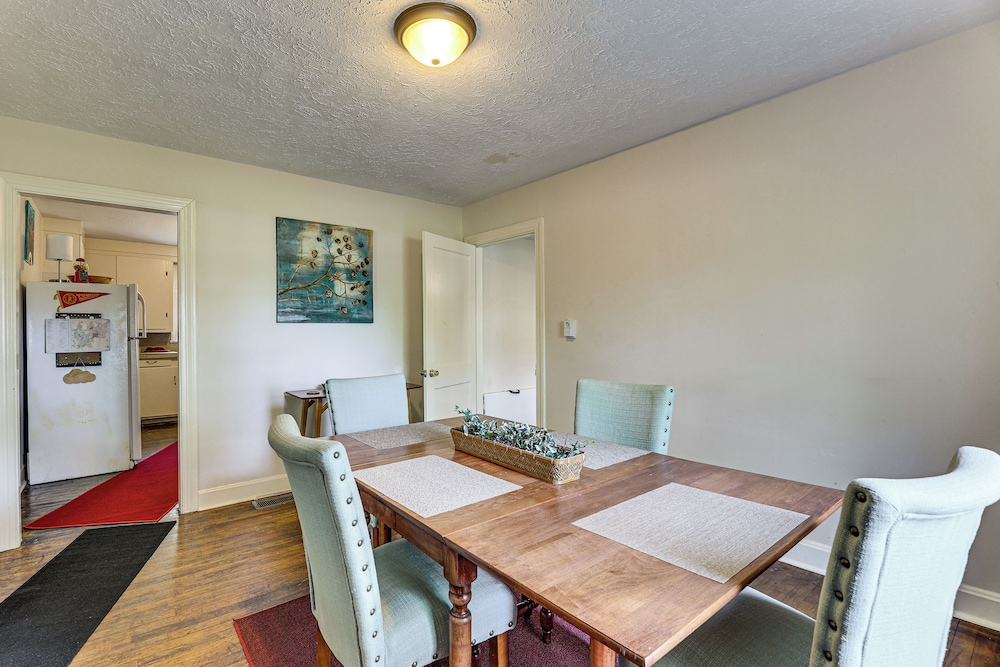 Spacious Retreat, 2 Miles to Tuskegee University