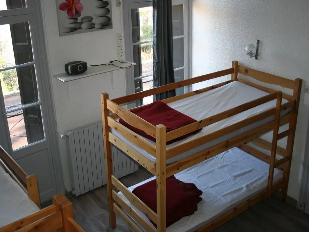 Logis Hotel-restaurant Les Glycines