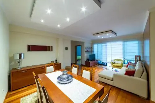 Cozy and Bright Apartment
