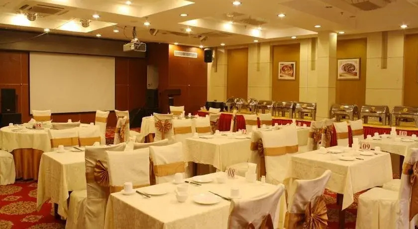 Beijing Yingcheng Business Hotel