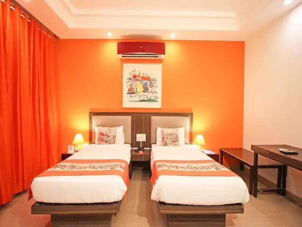 OYO Flagship 273 Noida Expressway SEZ