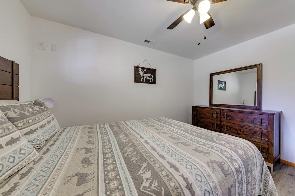 'majestic Pines' Ruidoso Retreat w/ New Hot Tub!