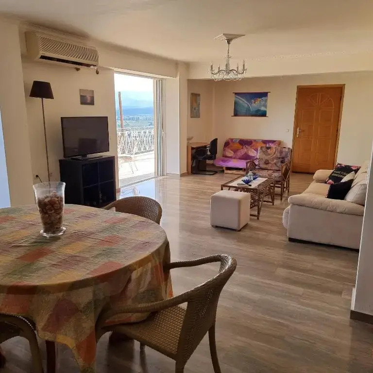 Malvazios Villas with sea and pool view