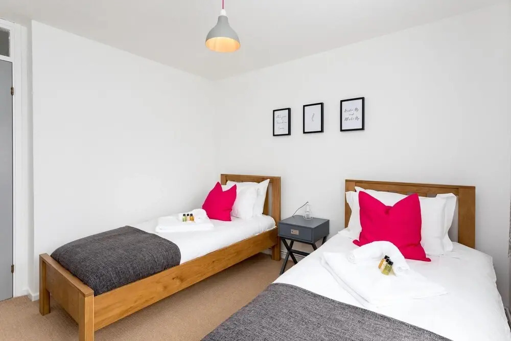 Grassmere- 3 bed Self Contained House- Close to Hospitals