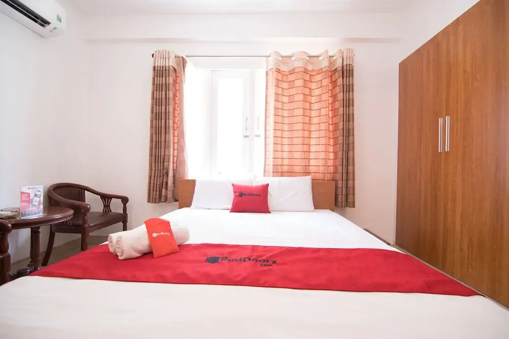 Hoang Long Son Hotel by RedDoorz