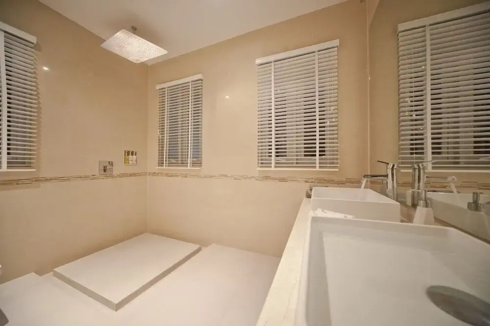 Villa Sarasuz is a 5 Star Luxury Villa Located on the Prestigious Bophut Hill