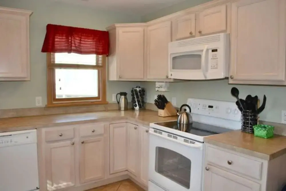 Diamond in the Rough 5 Bedrooms 3 Bathrooms Home
