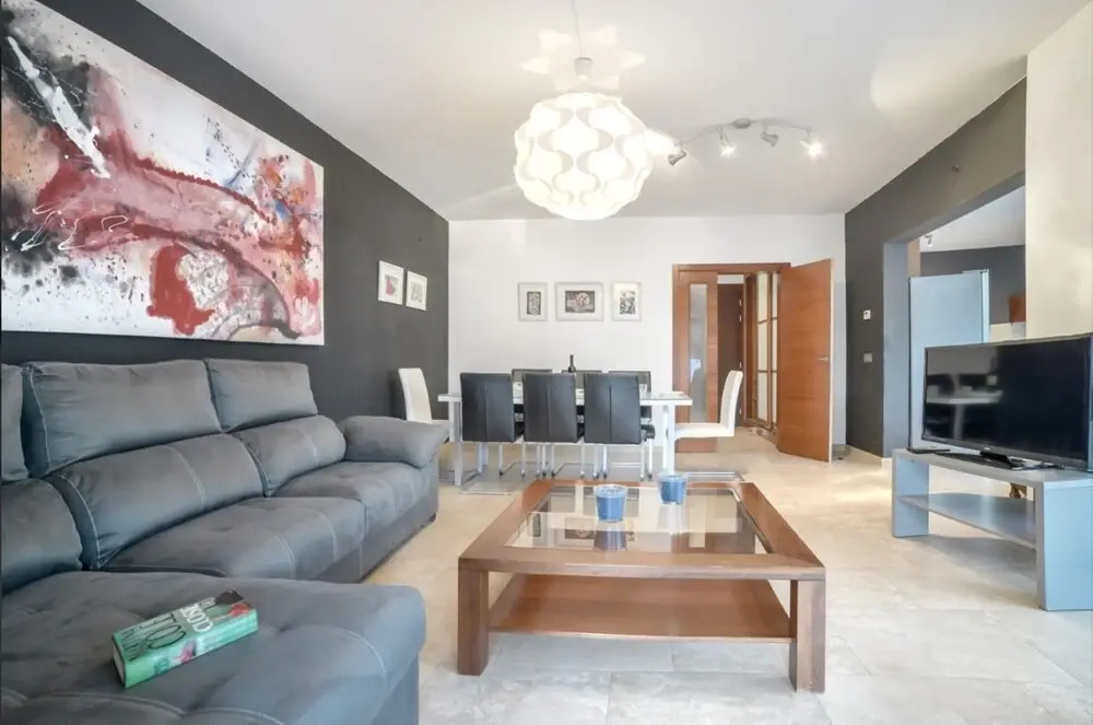 Villa - 5 Bedrooms with Pool and WiFi - 104980