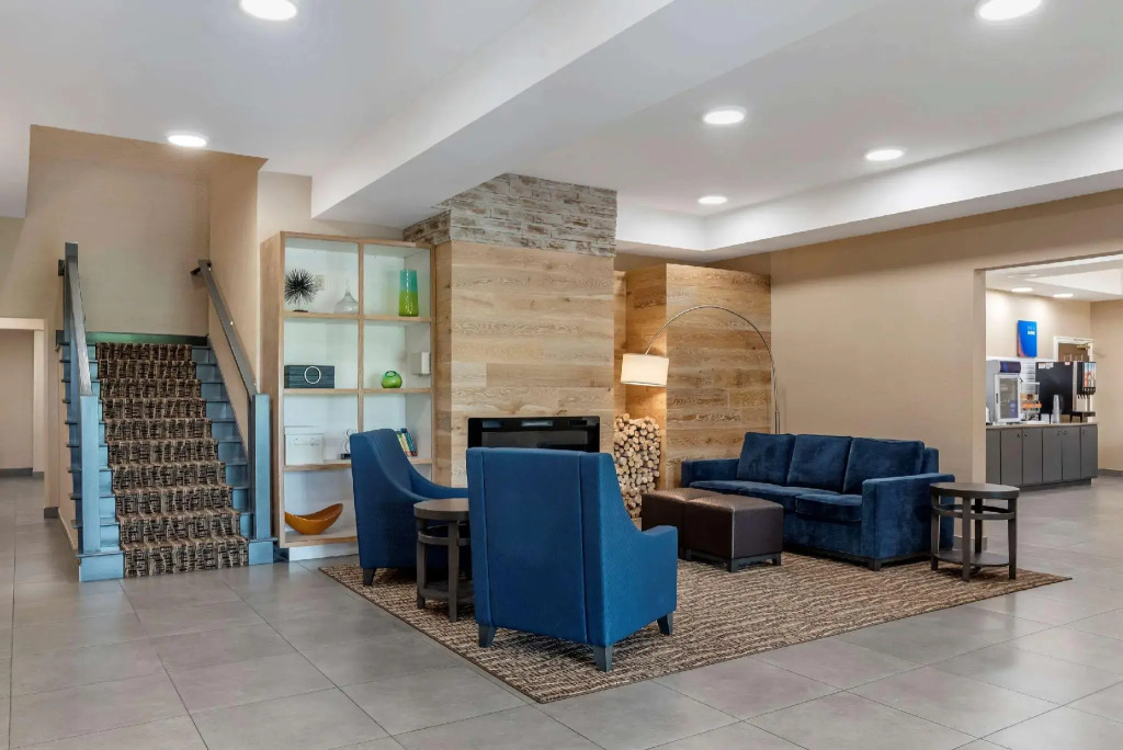 Comfort Suites Oxford I-20 exit 188