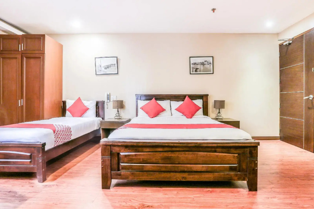 OYO 419 La Scala Residences