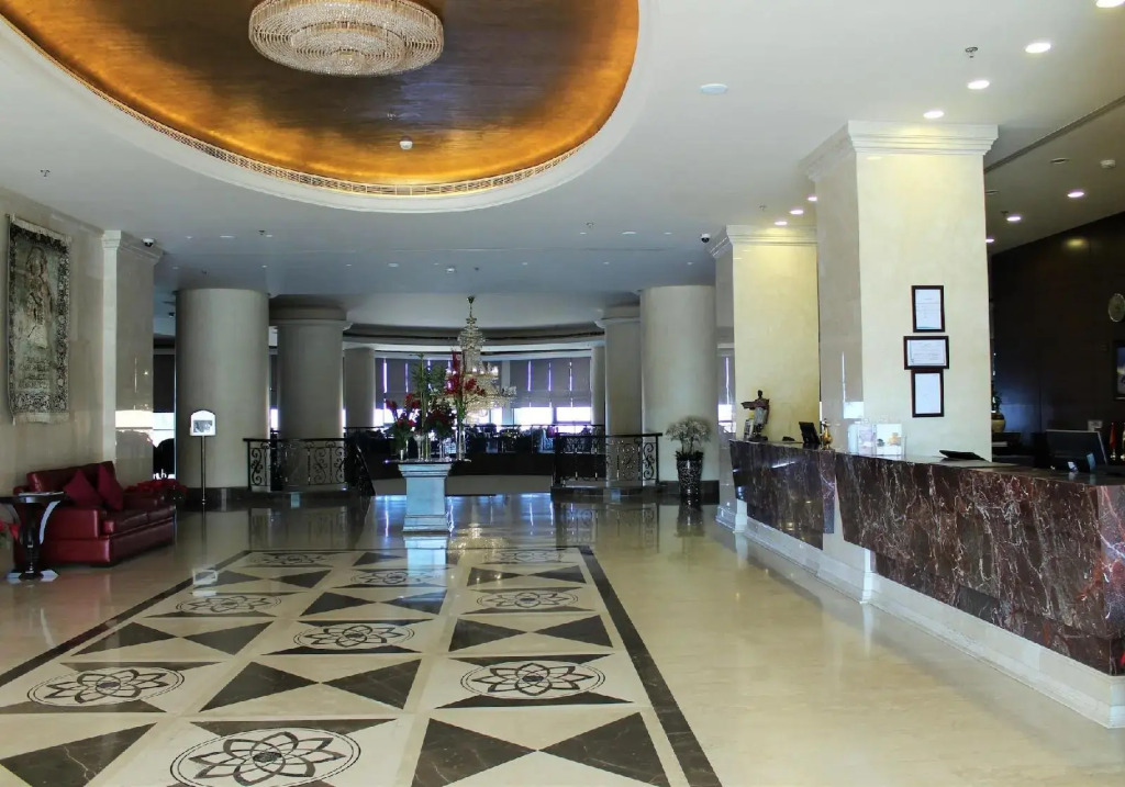 Jiyeh Marina Resort Hotel & Chalets