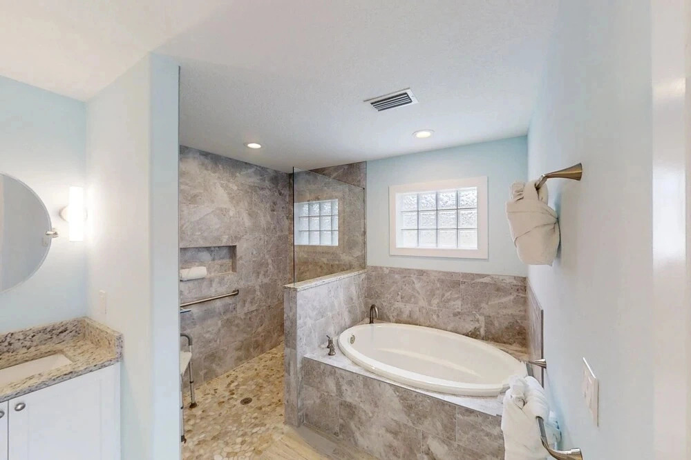 116 La Riviere Rd