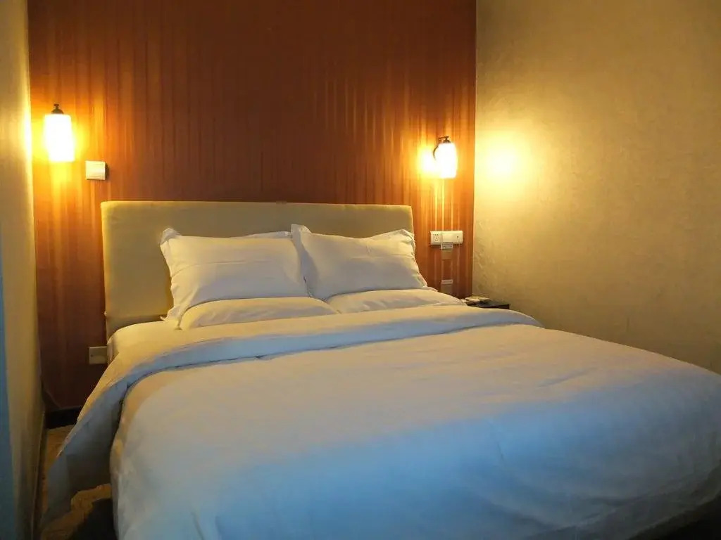 Southern Rich Town Hotel