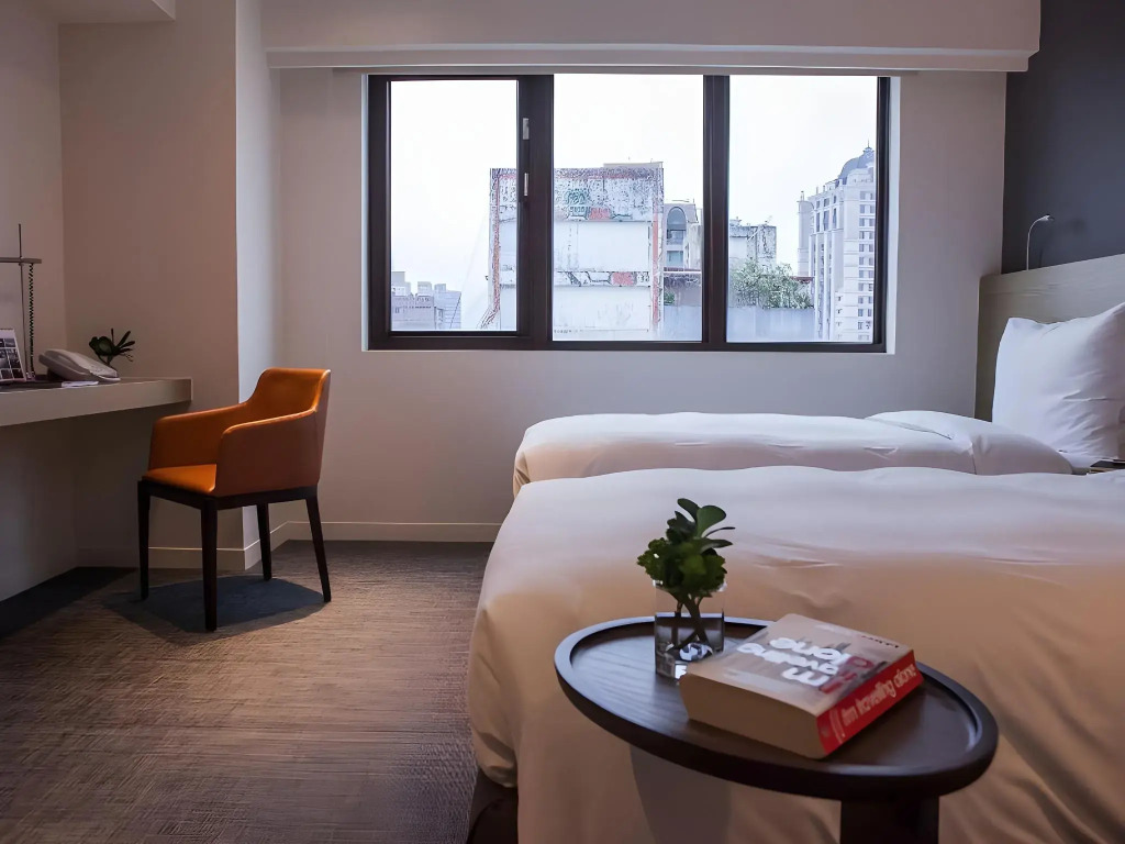 Royal Inn Taipei Linsen - Huashan 1914 Creative Park