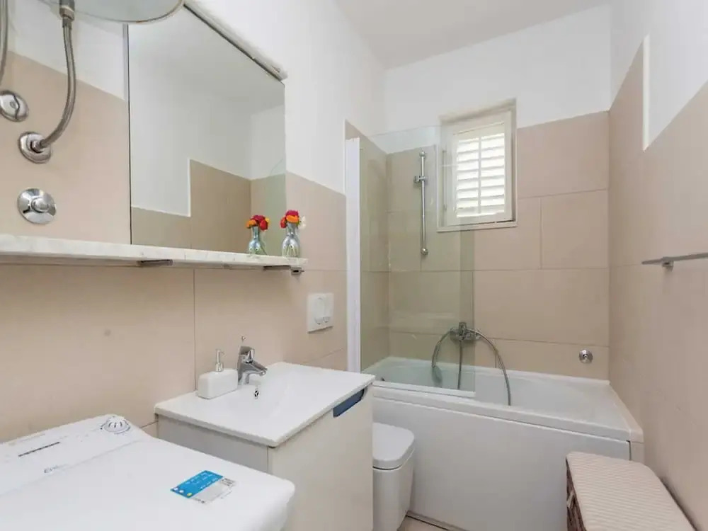 Apartments Ankora