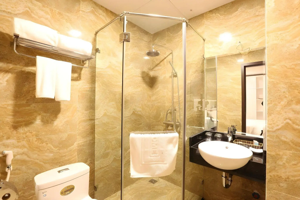 Au Viet Hotel