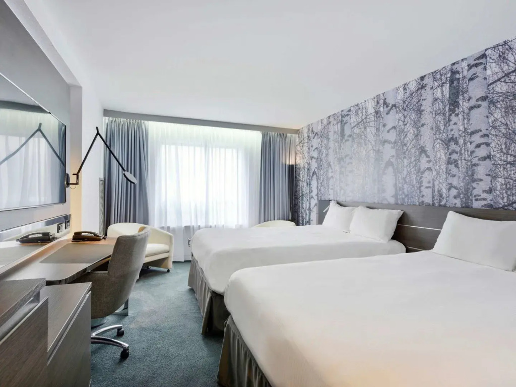 DoubleTree by Hilton Ottawa Downtown