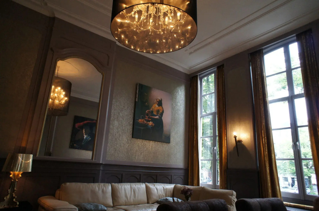 Dutch Masters Short Stay Apartments