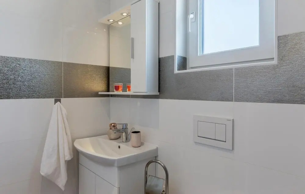 Awesome Home in Peroj With Wifi and 2 Bedrooms